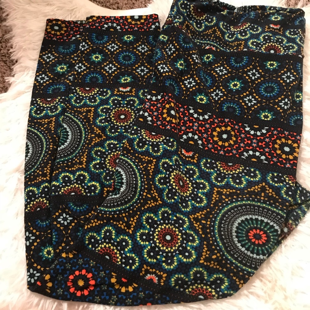 🚨Lularoe Leggings (Read Description)